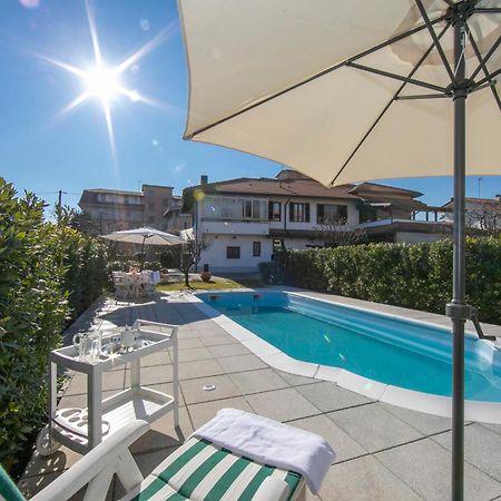 Casa Amabile With Salty Water Pool - Happy Rentals Reno Di Leggiuno المظهر الخارجي الصورة