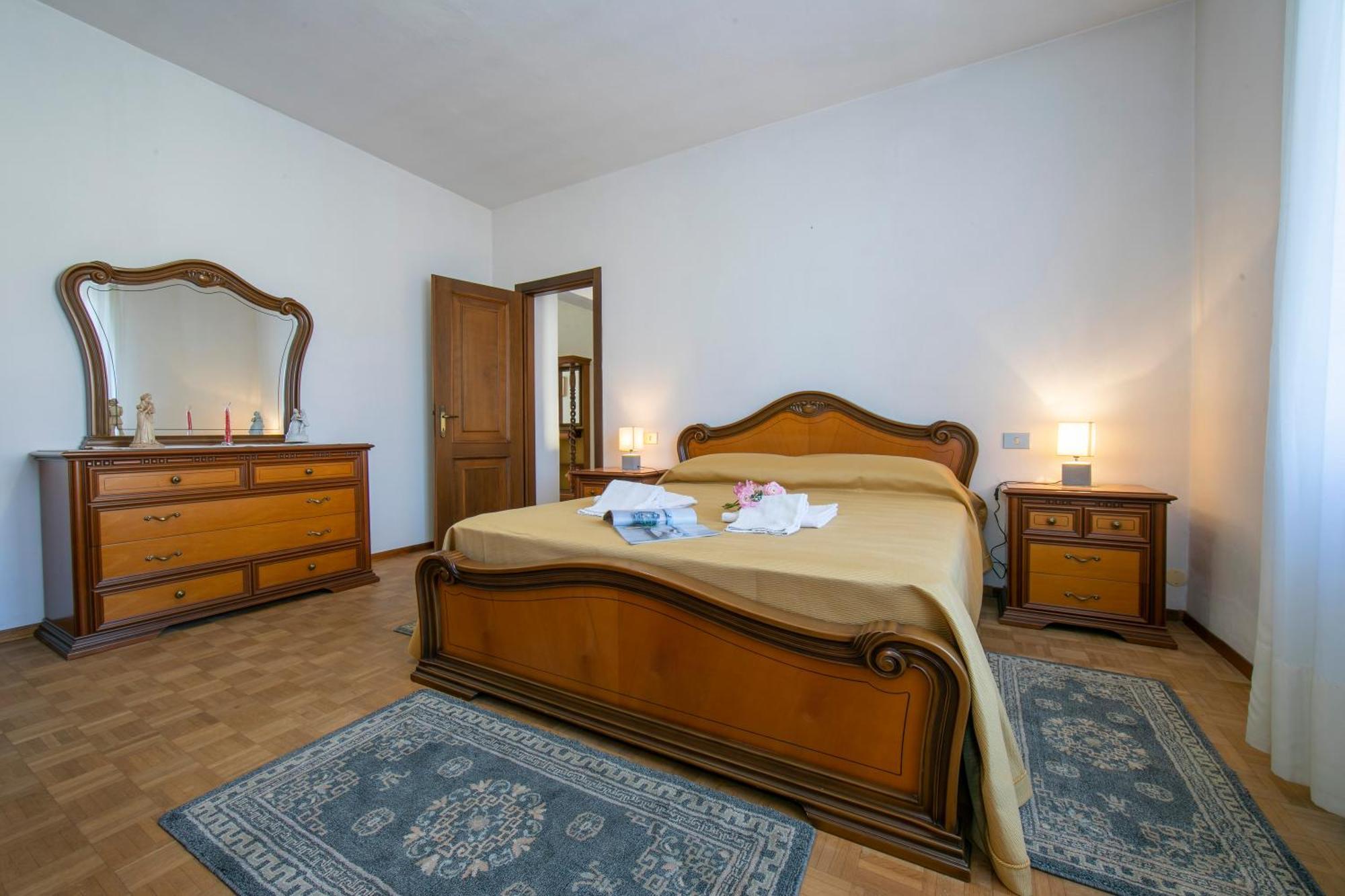 Casa Amabile With Salty Water Pool - Happy Rentals Reno Di Leggiuno المظهر الخارجي الصورة