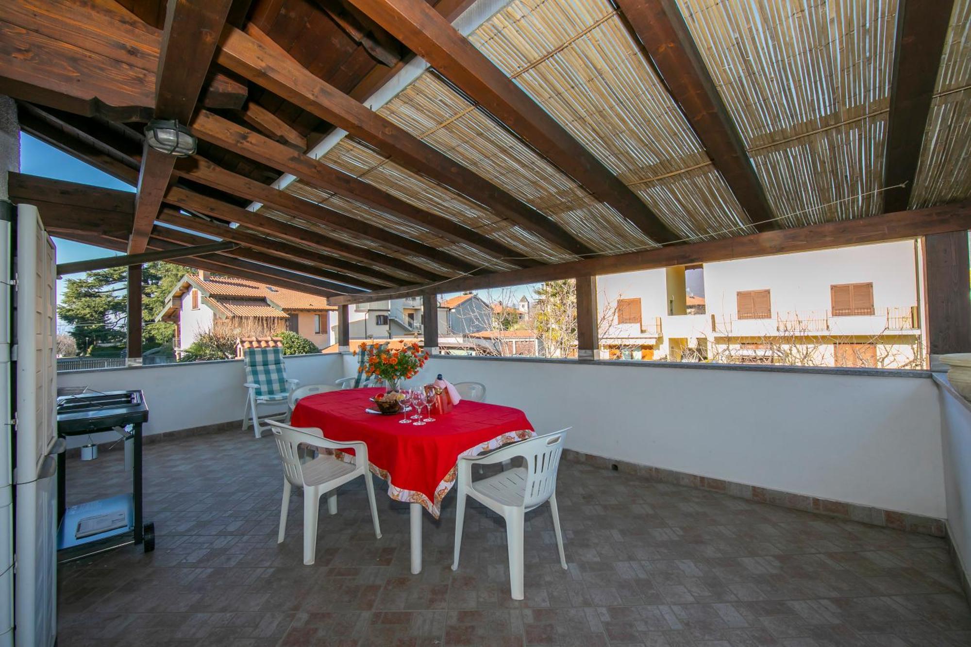 Casa Amabile With Salty Water Pool - Happy Rentals Reno Di Leggiuno المظهر الخارجي الصورة